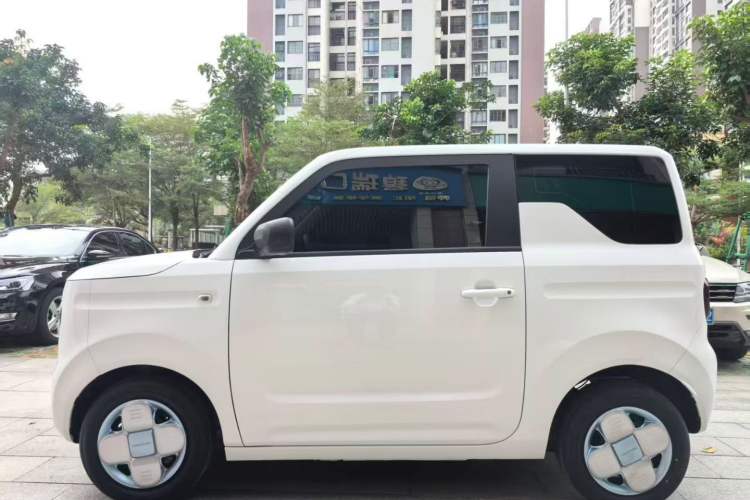 Used Geely Galaxy Panda 2023 Panda Mini 200km Endurance Bear