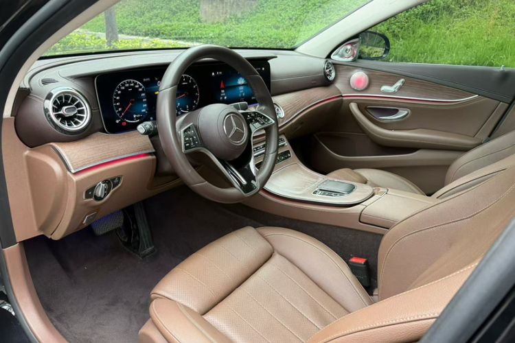 Used Mercedes-Benz E-Class 2022 Second Facelift E 260 L