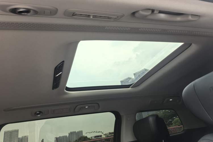 Used GAC Trumpchi M8 2024 Master Series 400T Prestige Edition Interior 5