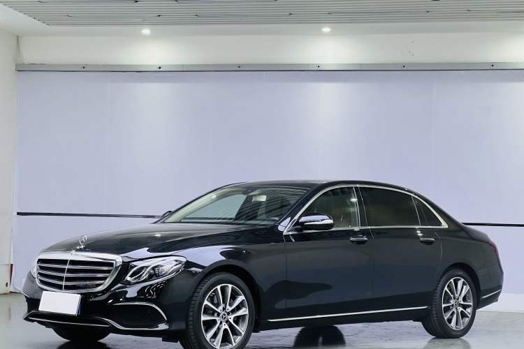 Used Mercedes-Benz E-Class 2020 Facelift E 260 L