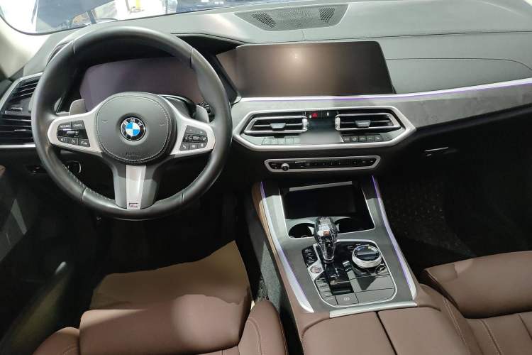 Used BMW X5 2022 xDrive40i M Sport Package