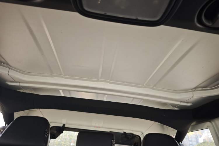 Used BAIC Off-Road BJ40 2016 40L 2.0T Manual All-Wheel Drive Prestige Edition