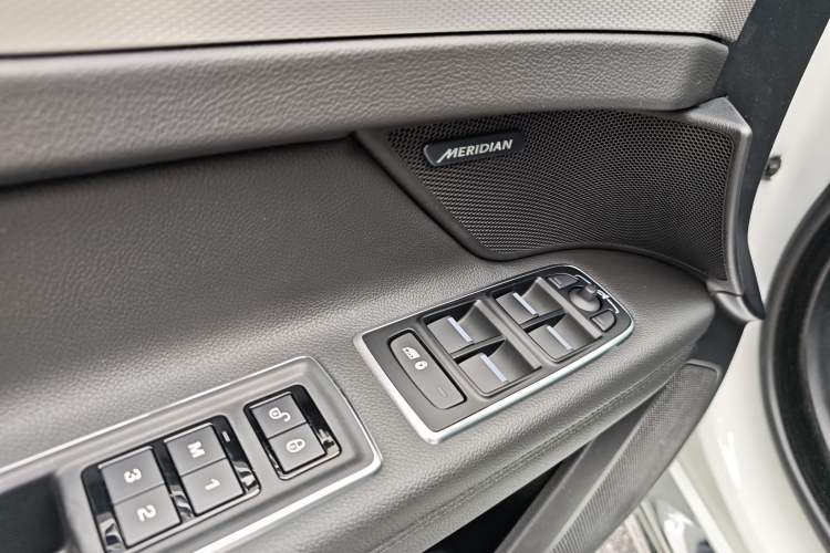 Used Jaguar XFL 2020 XFL 2.0T P200 Two-Wheel-Drive Elite Edition