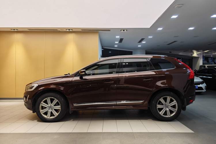 Used Volvo XC60 2016 T5 Smart Version