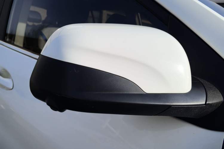 Used Soueast DX3 2018 EV Flagship Model Exterior 7