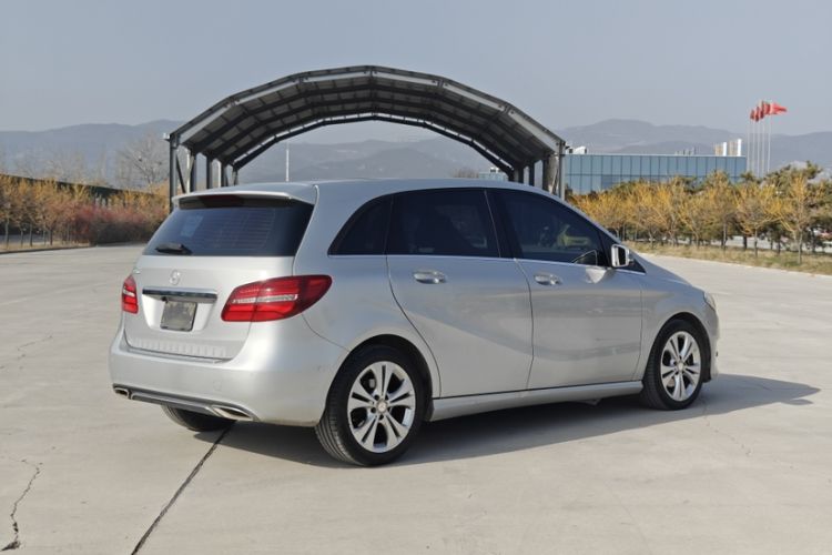 Used Mercedes-Benz B-Class 2015 B 200 Fashion Model