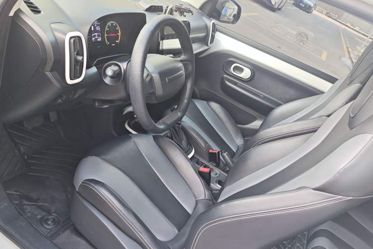 Used Roewe Clever 2022 311km QiQi BoBo Edition