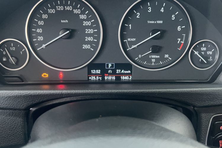 Used BMW 3 Series 2015 316Li Fashion Model