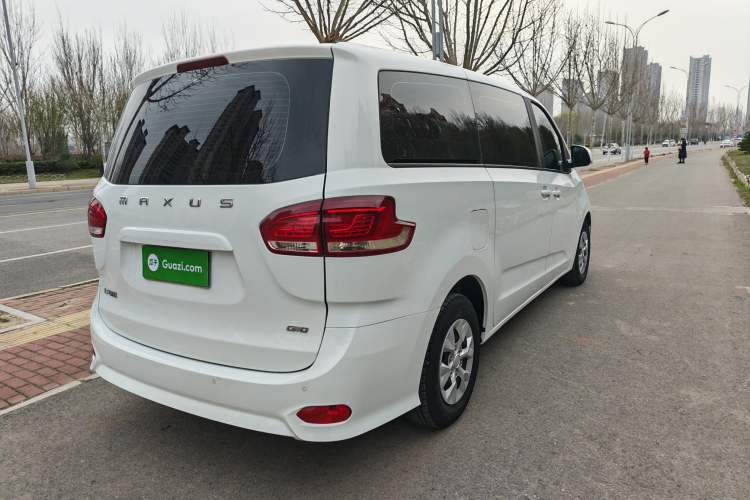 Used SAIC MAXUS G10 2023 2.0T Manual Multi-Function Version Diesel 7/8/9 Seats