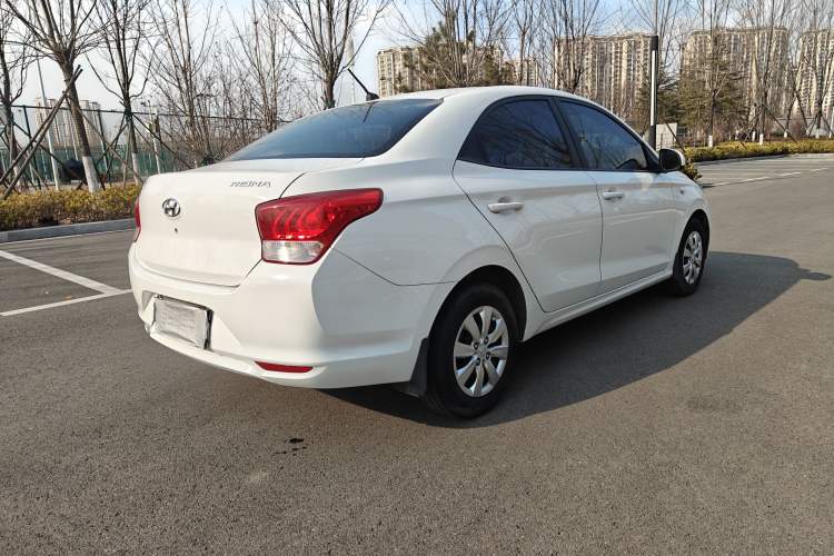 Used Hyundai Verna (older generation) 2020 1.4L Manual GL Refreshed Edition