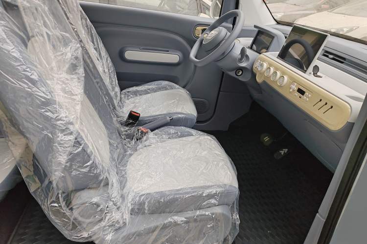 Used Bestune Pony 2025 222km Lightning Horse
