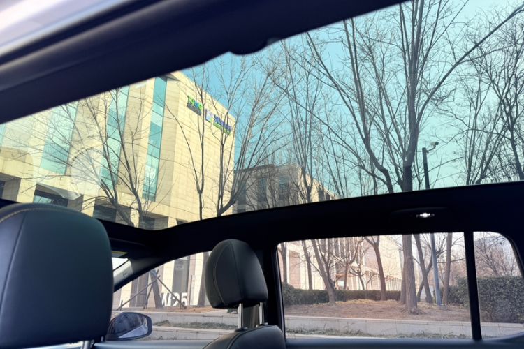 Used AION Y 2022 70 Tech Edition Lithium Iron Phosphate
