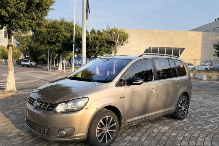 Used Volkswagen Touran 2014 1.4T DSG 30th Anniversary Edition