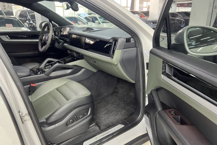 Used Porsche Cayenne 2024 Cayenne Coupé 3.0T
