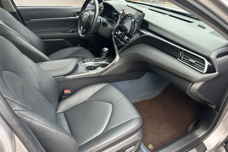 Used Toyota Camry 2021 2.5G Luxury Edition Interior 6