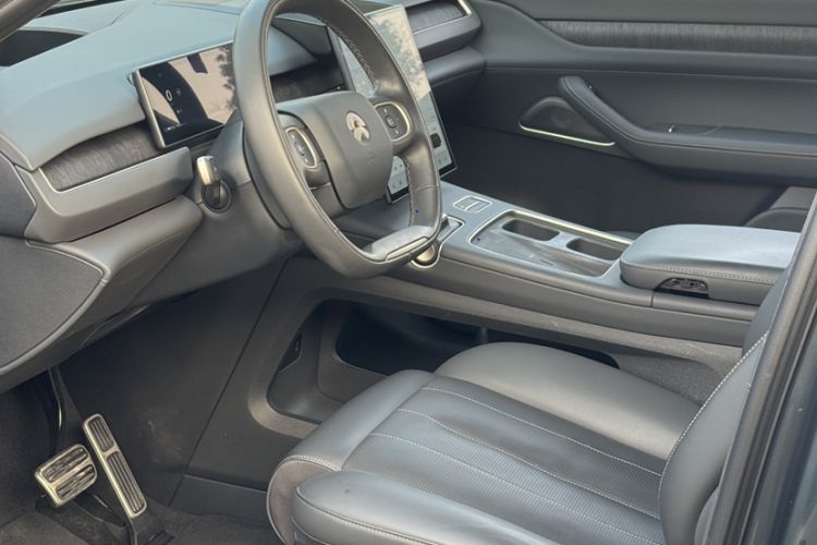 Used Nio ES8 2023 75 kWh
