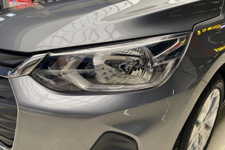 Used Chevrolet Cavalier 2020 325T Automatic Enjoyment Edition Left Front Headlight