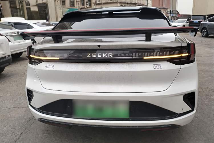 Used Zeekr 001 2026 95° All-Wheel-Drive Max Edition
