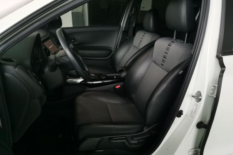 Used Honda XR-V 2021 220TURBO CVT Luxury Edition Interior 2