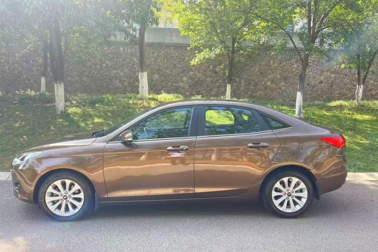 Used Ford Escort 2015 1.5L Automatic Fashion Model