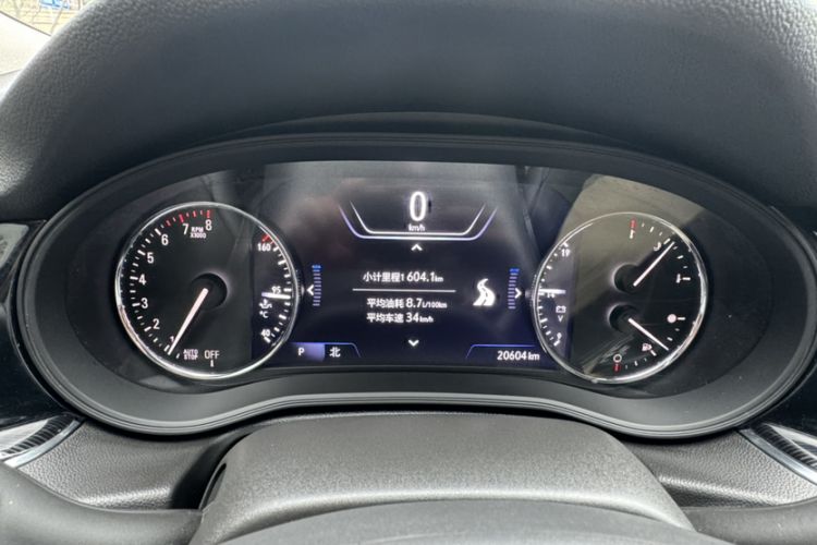 Used Buick Regal 2024 28T Luxury Edition Odometer Close Up