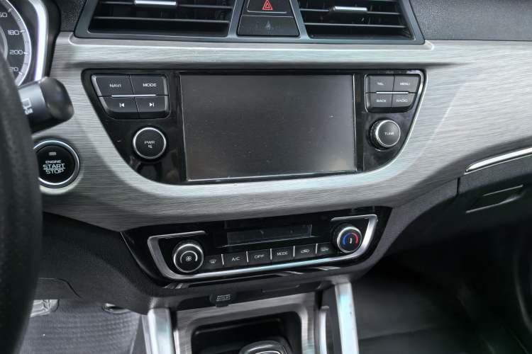 Used Geely Auto Vision X3 2017 1.5L Automatic Luxury Model