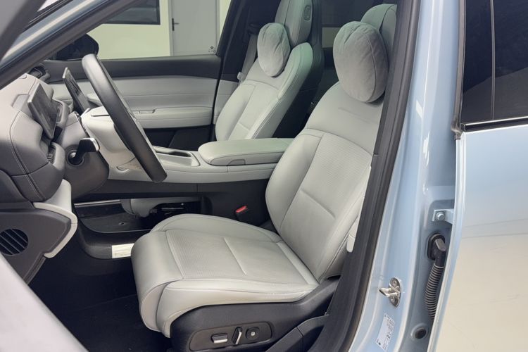 Used Nio ES6 2024 75 kWh
