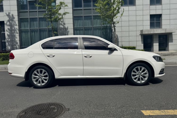 Used Volkswagen Lavida 2017 1.6L Automatic Comfort Edition