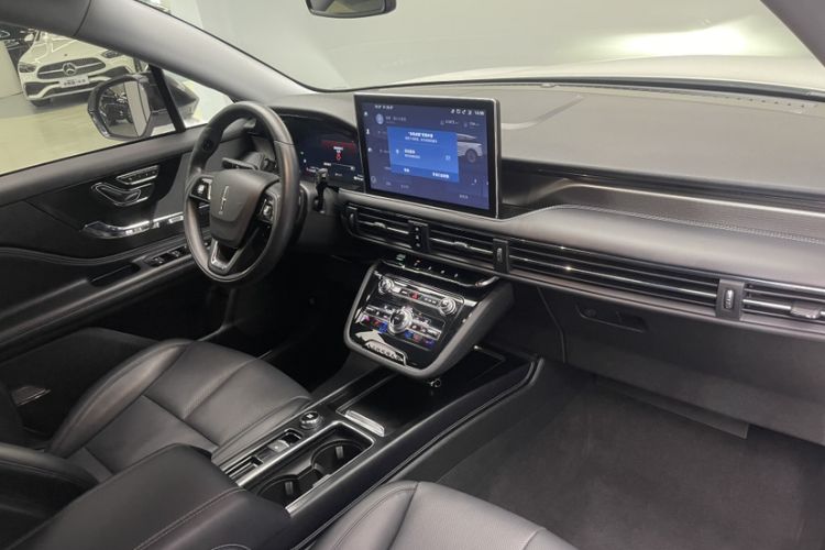 Used Lincoln Corsair 2022 2.0T Two-Wheel Drive Deluxe Edition