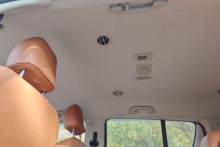 Used Isuzu mu-X 2018 1.9T Automatic Two-Wheel Drive Jingyue Edition 5 Seats
