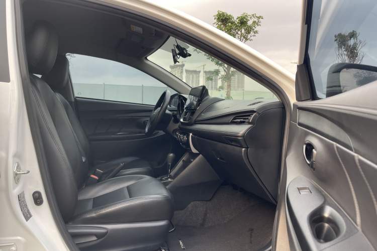 Used Toyota YARiS L Zhi Xuan 2020 1.5L CVT Leading Edition Right Front Seat