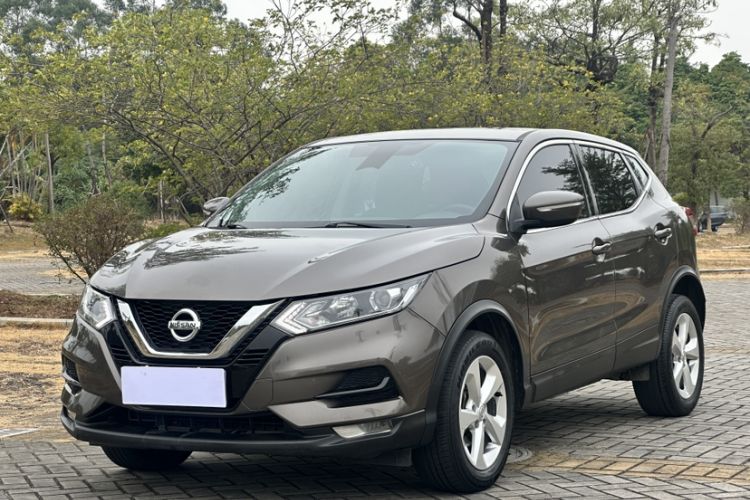 Used Nissan Qashqai 2021 2.0L CVT Smart Enjoyment Version Exterior 5