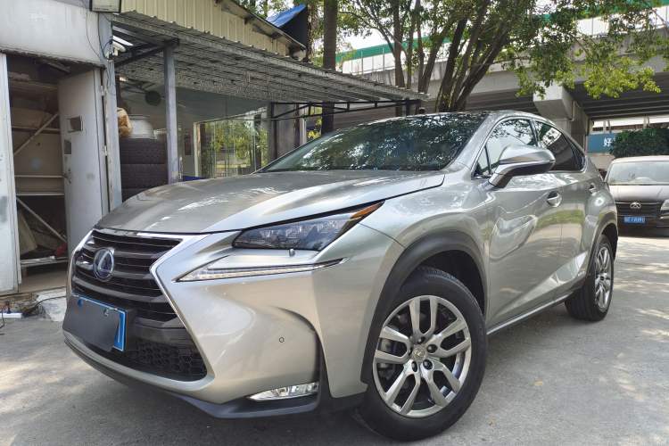 Used Lexus NX 2015 300h All-Wheel-Drive Fēngzhì Edition