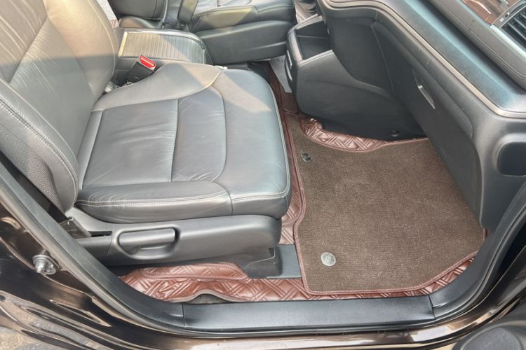 Used Honda Elysion 2016 2.4L Style Edition
