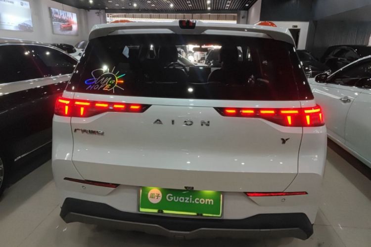 Used AION Y 2022 70 Intelligent Edition Lithium Iron Phosphate