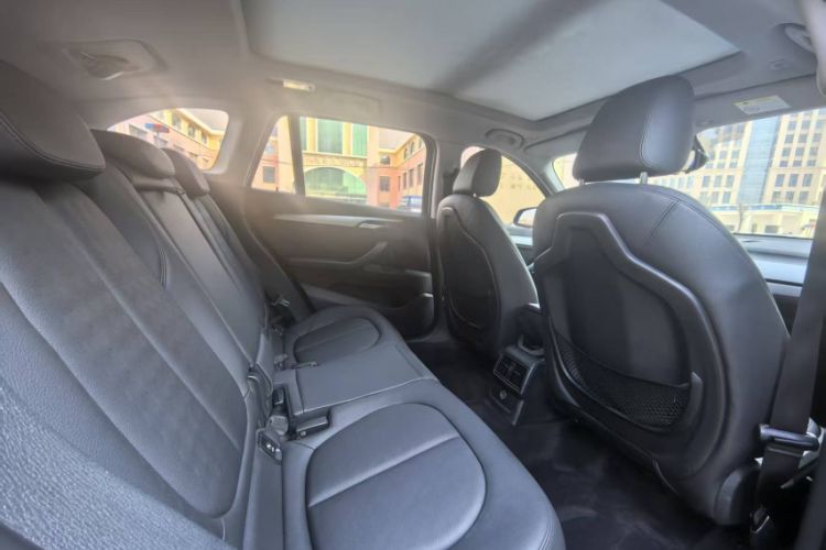 Used BMW X1 2016 sDrive18Li Fashion Model Interior 3