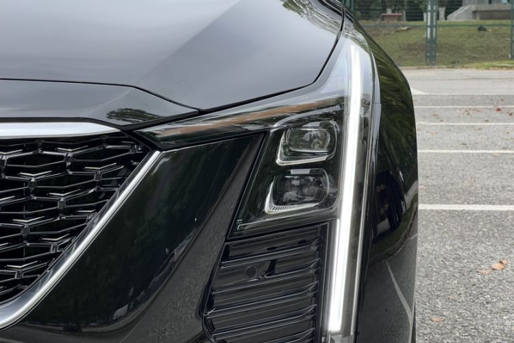 Used Cadillac CT5 2024 28T Luxury Pro Trim Exterior 8