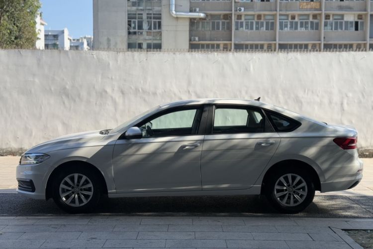 Used Volkswagen Lavida 2019 1.5L Automatic Fashion Edition China VI
