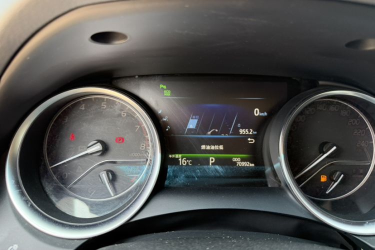 Used Toyota Camry 2018 2.5G Luxury Edition
