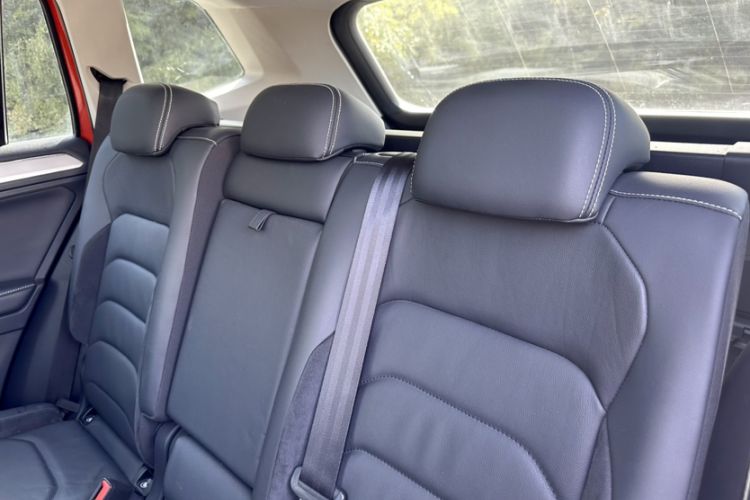 Used Volkswagen Tiguan L 2017 330TSI Automatic Two-Wheel Drive Luxury Edition