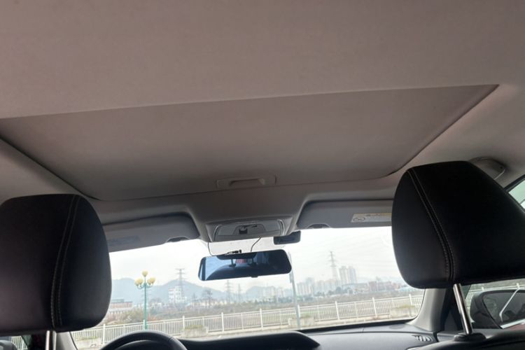 Used Venucia T90 2017 2.0L CVT Smart Edition