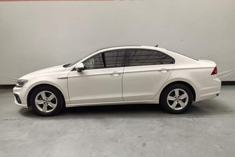 Used Volkswagen Lamando 2019 230TSI DSG Fashion Edition China VI