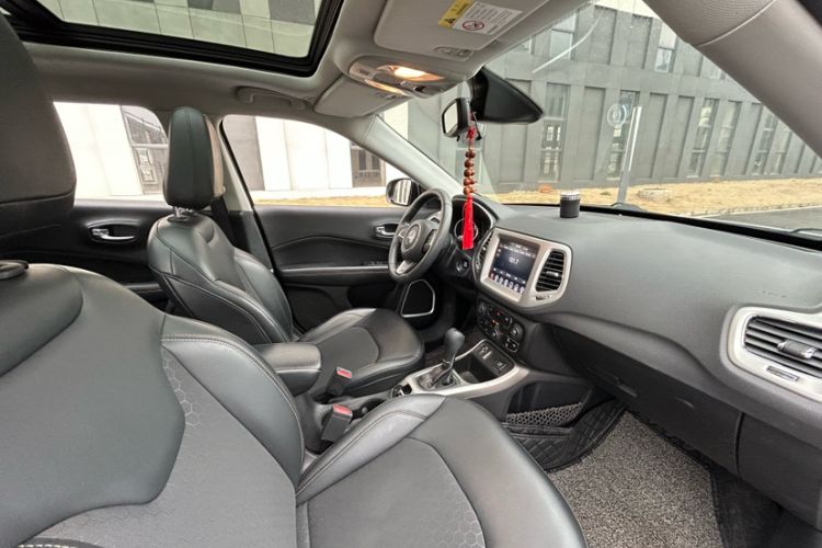 Used Jeep Compass 2019 220T Automatic Enjoyment Version