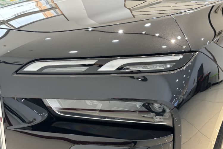 Used BMW 7 Series 2023 735Li M Sport Package Left Front Headlight