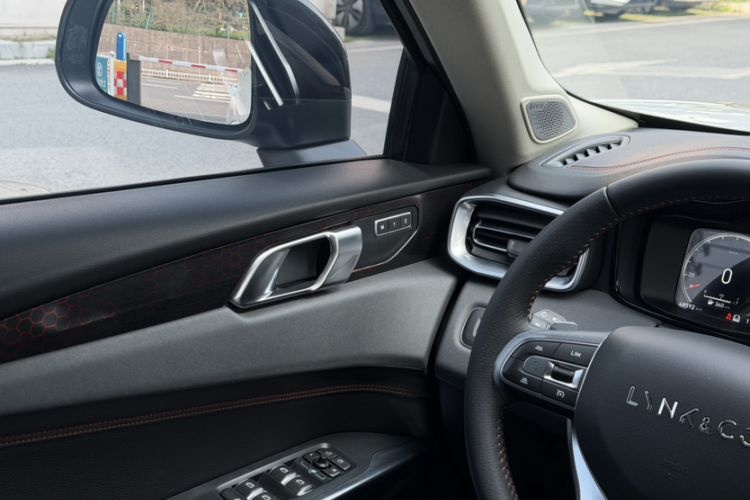 Used Lynk & Co 01 2017 2.0T Four-Wheel Drive Pro Edition