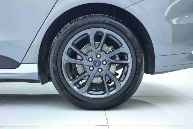 Used Ford Mondeo 2025 2.0T EcoBoost Luxury Version