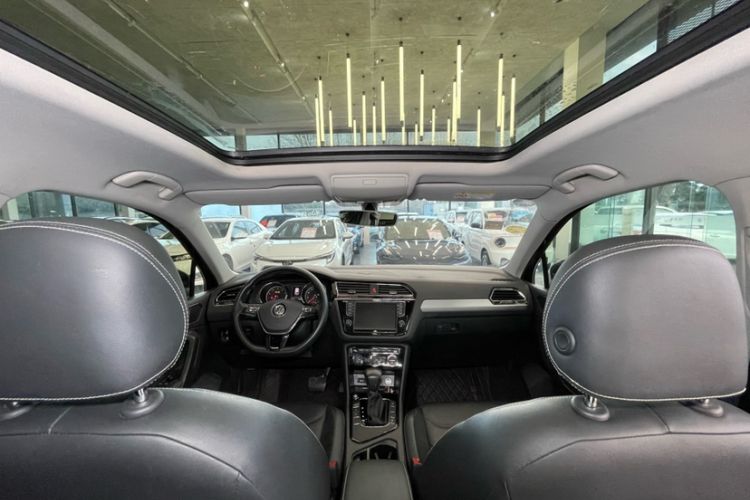 Used Volkswagen Tiguan L 2017 330TSI Automatic Two-Wheel Drive Luxury Edition