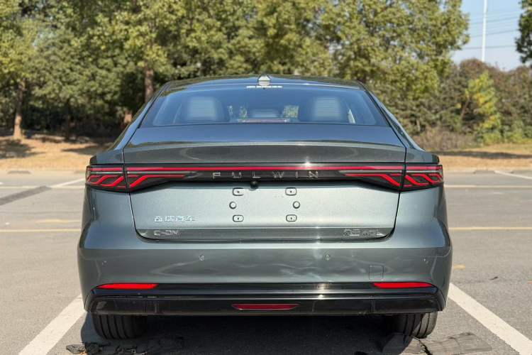 Used Chery Fengyun A8L 2025 1.5 TGDI 145 km Luxury Version