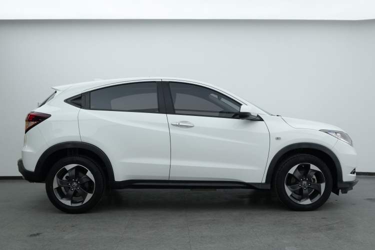 Used Honda Vezel 2017 1.8L CVT Front-Wheel Drive Pioneer Edition