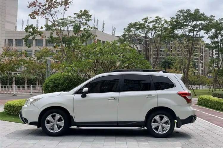 Used Subaru Forester 2013 2.5i Automatic Luxury Edition